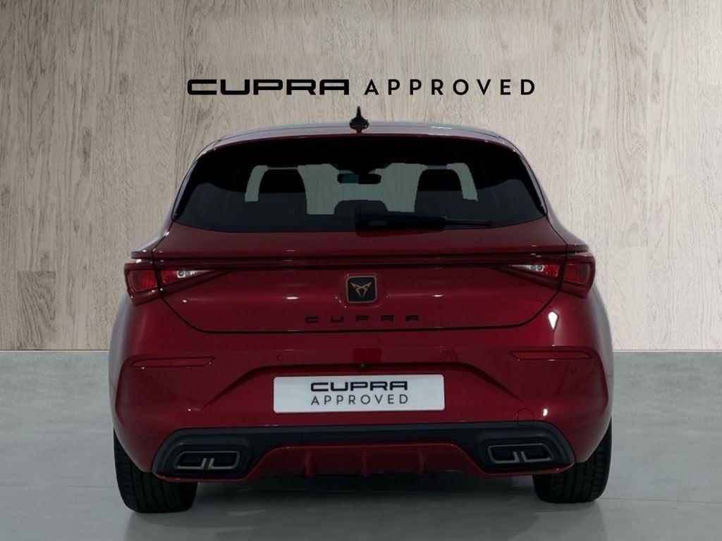 CUPRA León 1.5 eTSI en Barcelona