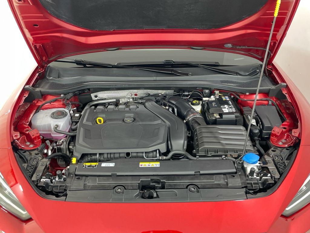 CUPRA León 1.5 eTSI en Barcelona