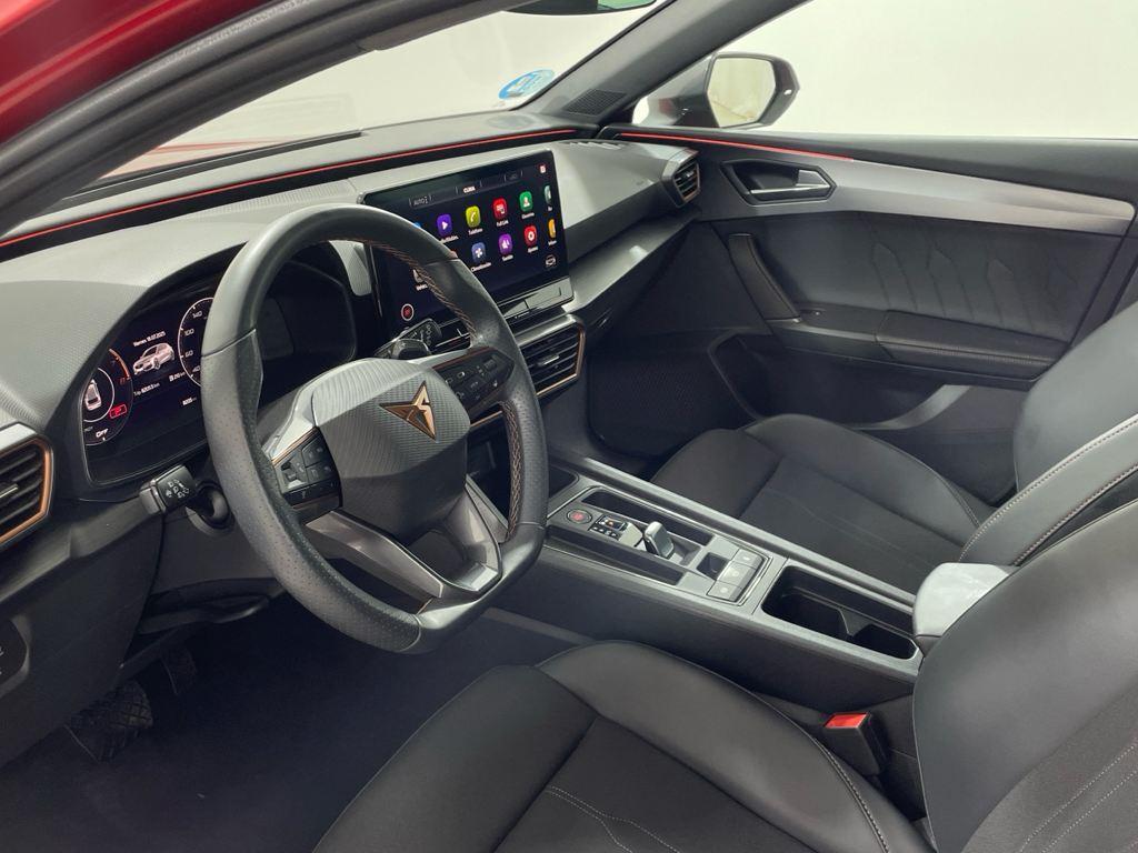 CUPRA León 1.5 eTSI en Barcelona