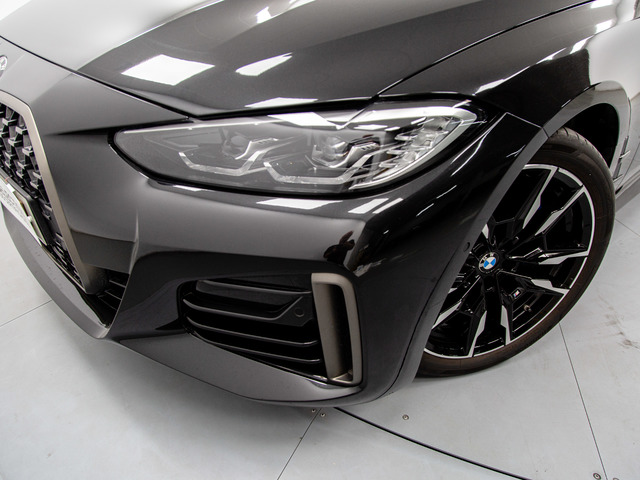 BMW Serie 4 M440i Gran Coupe color Negro. Año 2022. 275KW(374CV). Híbrido Electro/Gasolina. En concesionario Móvil Begar Alicante de Alicante