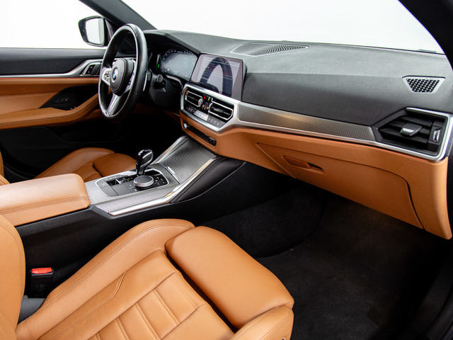 BMW Serie 4 M440i Gran Coupe color Negro. Año 2022. 275KW(374CV). Híbrido Electro/Gasolina. En concesionario Móvil Begar Alicante de Alicante