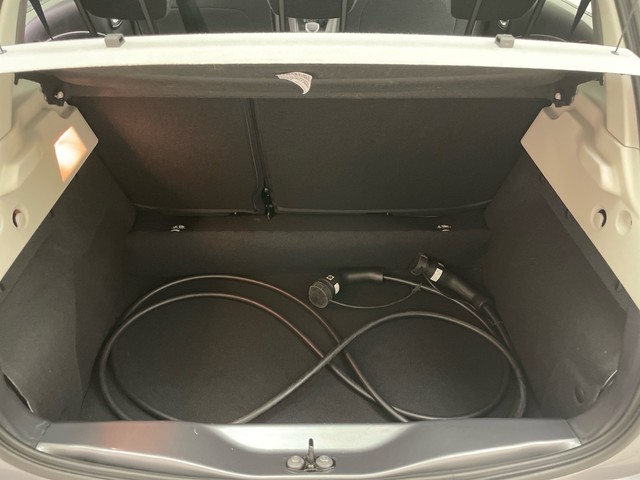 Foto 12 Renault Zoe Evolution R110 batería 50kWh 79 kW (108 CV)