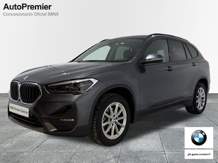 Fotos de BMW X1 sDrive18d color Gris. Año 2021. 110KW(150CV). Diésel. En concesionario Auto Premier, S.A. - GUADALAJARA de Guadalajara