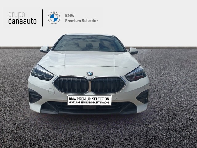 BMW Serie 2 216d Gran Coupe color Blanco. Año 2024. 85KW(116CV). Diésel. En concesionario TACO de Sta. C. Tenerife