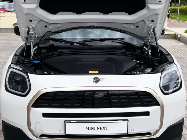 fotoG 16 del MINI MINI Countryman E 150 kW (204 CV) 204cv Eléctrico del 2025 en Murcia