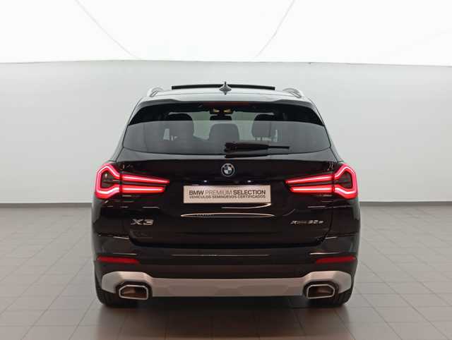 BMW X3 xDrive30e color Negro. Año 2024. 215KW(292CV). Híbrido Electro/Gasolina. En concesionario Augusta Aragon S.A. de Zaragoza