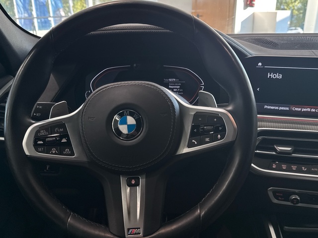 BMW X6 xDrive40d color Blanco. Año 2021. 250KW(340CV). Diésel. En concesionario Burgocar (Bmw y Mini) de Burgos