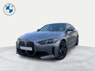 Fotos de BMW i4 eDrive35 color Gris. Año 2025. 210KW(286CV). Eléctrico. En concesionario Ilbira Motor | Granada de Granada