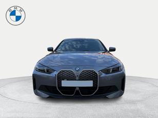 Fotos de BMW i4 eDrive35 color Gris. Año 2025. 210KW(286CV). Eléctrico. En concesionario Ilbira Motor | Granada de Granada