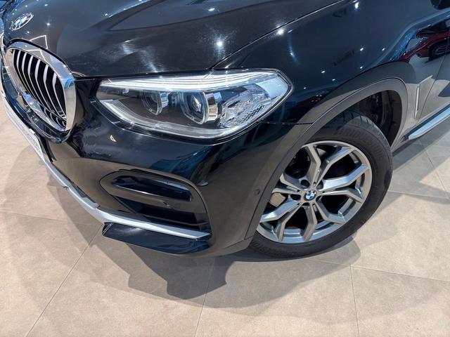 BMW X4 xDrive20i color Negro. Año 2020. 135KW(184CV). Gasolina. En concesionario Automotor Costa, S.L.U. de Almería