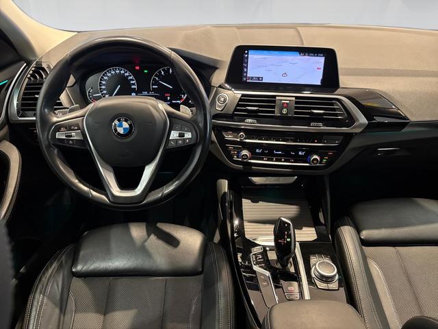 BMW X4 xDrive20i color Negro. Año 2020. 135KW(184CV). Gasolina. En concesionario Automotor Costa, S.L.U. de Almería