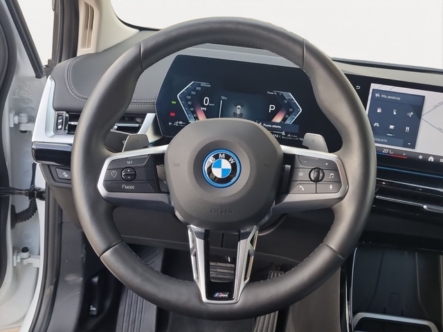 BMW Serie 2 225e Active Tourer color Blanco. Año 2024. 180KW(245CV). Híbrido Electro/Gasolina. En concesionario FINESTRAT Automoviles Fersan, S.A. de Alicante