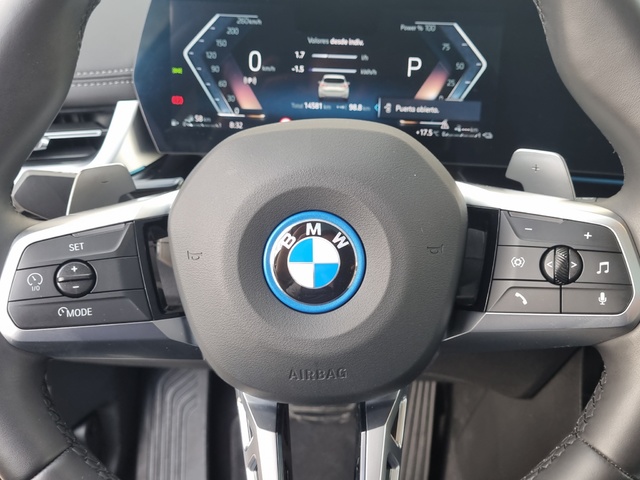 BMW Serie 2 225e Active Tourer color Blanco. Año 2024. 180KW(245CV). Híbrido Electro/Gasolina. En concesionario FINESTRAT Automoviles Fersan, S.A. de Alicante