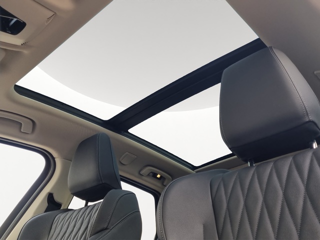 BMW Serie 2 225e Active Tourer color Blanco. Año 2024. 180KW(245CV). Híbrido Electro/Gasolina. En concesionario FINESTRAT Automoviles Fersan, S.A. de Alicante