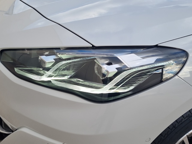 BMW Serie 2 225e Active Tourer color Blanco. Año 2024. 180KW(245CV). Híbrido Electro/Gasolina. En concesionario FINESTRAT Automoviles Fersan, S.A. de Alicante