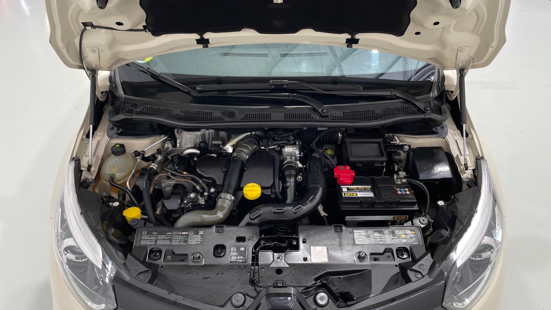 Renault Captur TCe 90 - 20