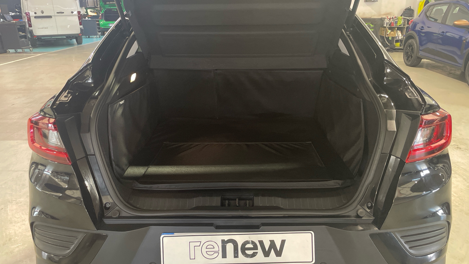 Renault Arkana TCe 140 Microhíbrido - 10