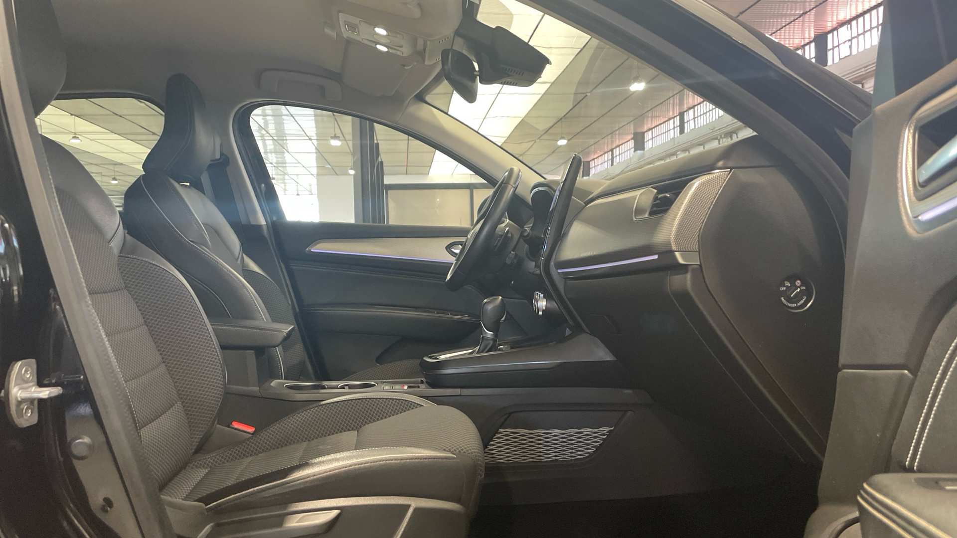 Renault Arkana TCe 140 Microhíbrido - 13