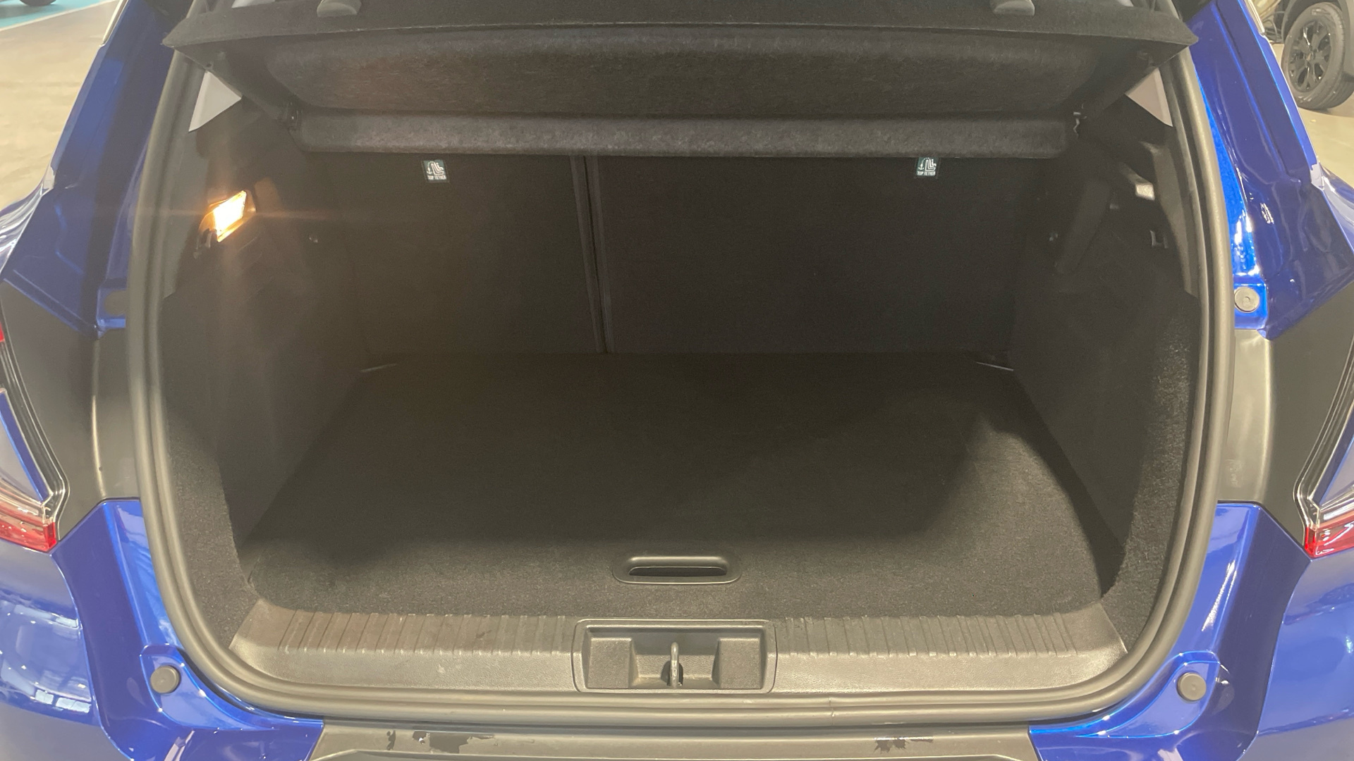 Renault Captur E-Tech híbrido - 10