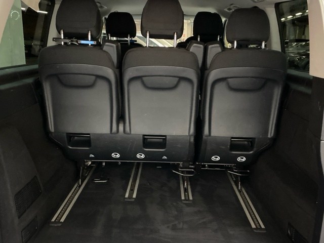 Mercedes-Benz Clase V V 250 d - 13