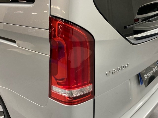 Mercedes-Benz Clase V V 250 d - 15