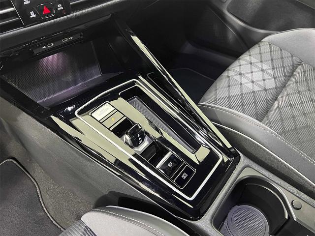 Volkswagen Golf R-Line 1.5 eTSI 110 kW (150 CV) DSG
