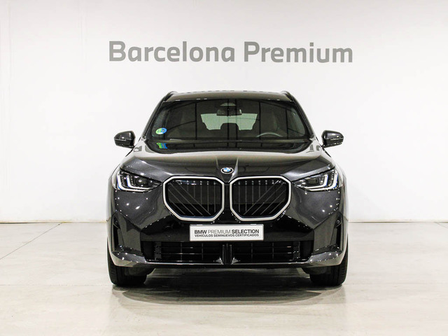 BMW X3 xDrive20i color Gris. Año 2025. 153KW(208CV). Gasolina. En concesionario Barcelona Premium -- GRAN VIA de Barcelona