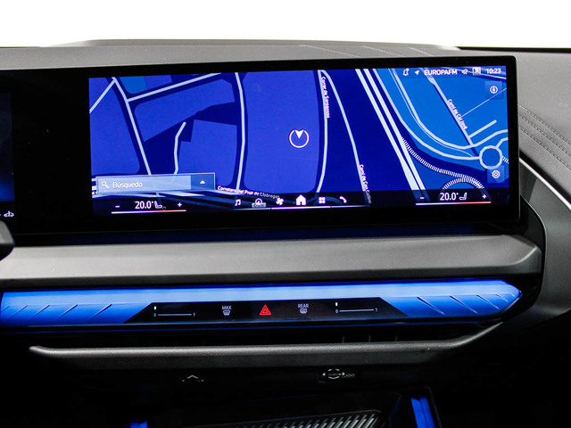 BMW X3 xDrive20i color Gris. Año 2025. 153KW(208CV). Gasolina. En concesionario Barcelona Premium -- GRAN VIA de Barcelona