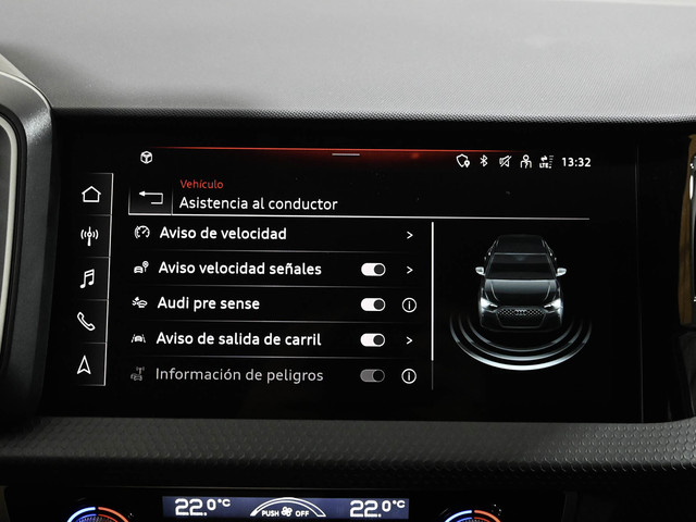 Audi A1 Sportback Adrenalin edition 30 TFSI 85 kW (116 CV) S tronic 17