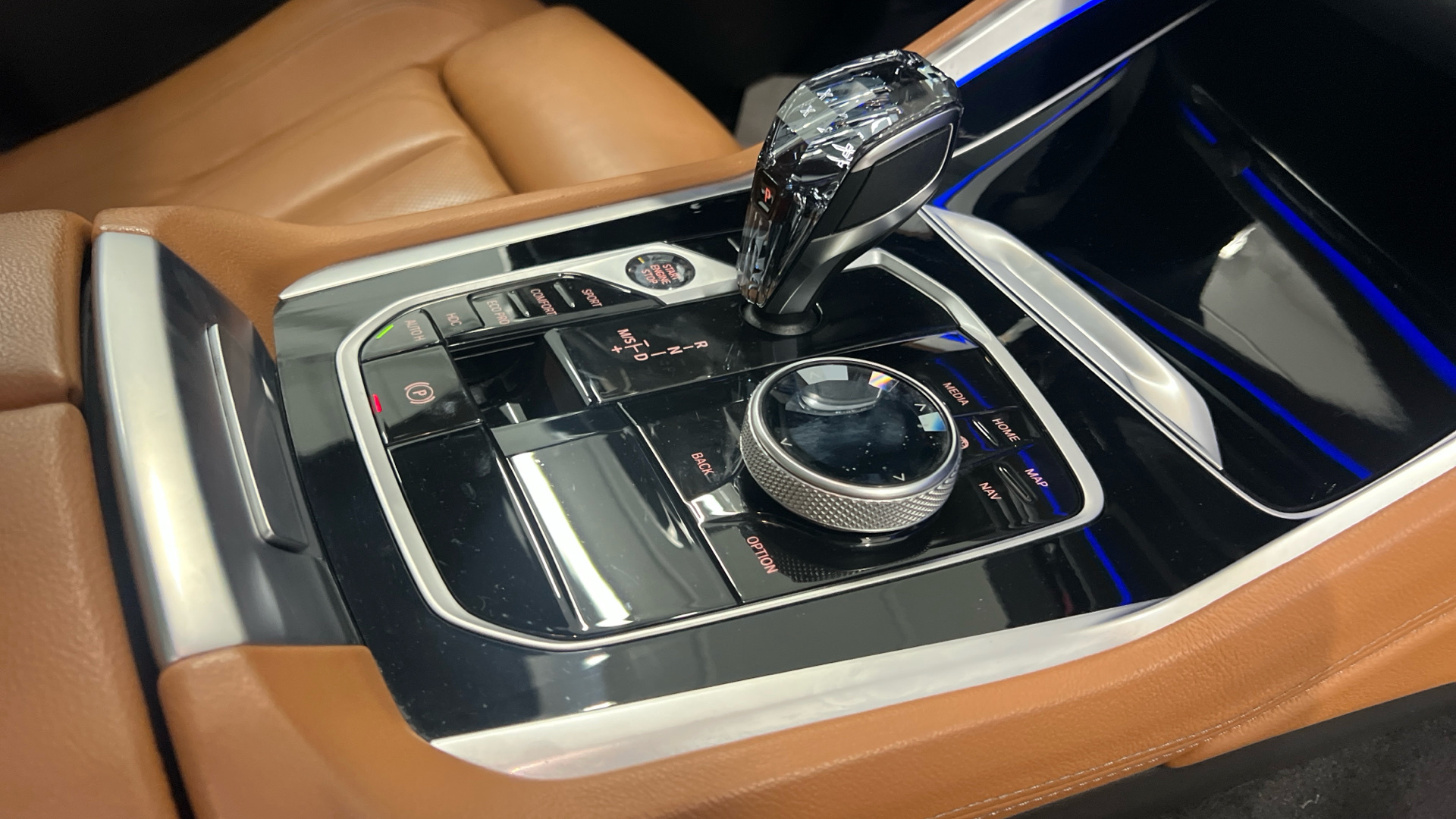 BMW X6 xDrive40d - 26