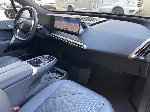 BMW iX xDrive40 240 kW (326 CV)