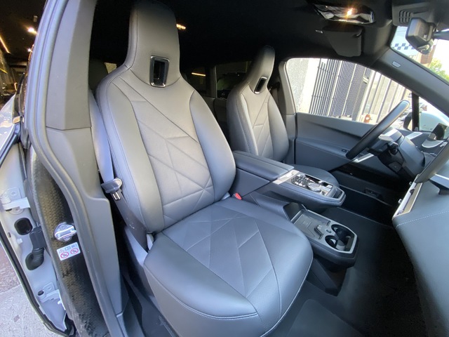 BMW iX xDrive40 240 kW (326 CV)