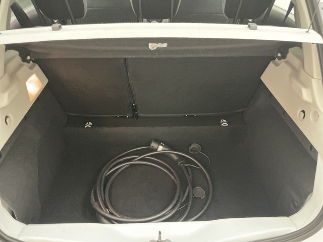 Foto 6 Renault Zoe Evolution R110 batería 50kWh 79 kW (108 CV)