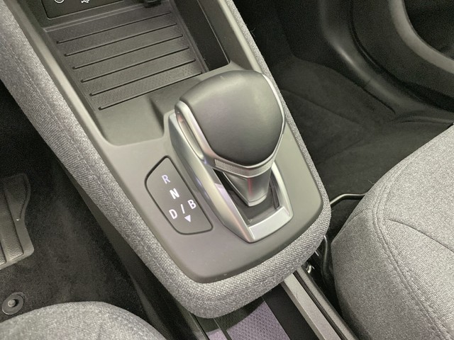 Foto 10 Renault Zoe Evolution R110 batería 50kWh 79 kW (108 CV)