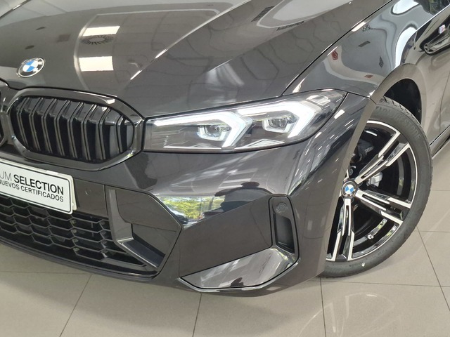 BMW Serie 3 318d color Negro. Año 2024. 110KW(150CV). Diésel. En concesionario Automoviles Bertolin, S.L. de Valencia