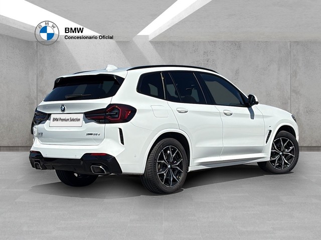 BMW X3 xDrive20d color Blanco. Año 2022. 140KW(190CV). Diésel. En concesionario BMW Avilcar Ávila de Ávila