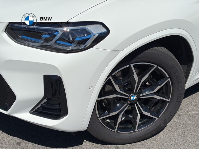 BMW X3 xDrive20d color Blanco. Año 2022. 140KW(190CV). Diésel. En concesionario BMW Avilcar Ávila de Ávila