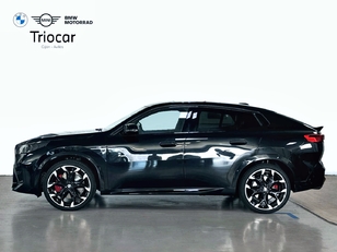 Fotos de BMW X2 M35i color Negro. Año 2025. 221KW(300CV). Gasolina. En concesionario Triocar Gijón (Bmw y Mini) de Asturias
