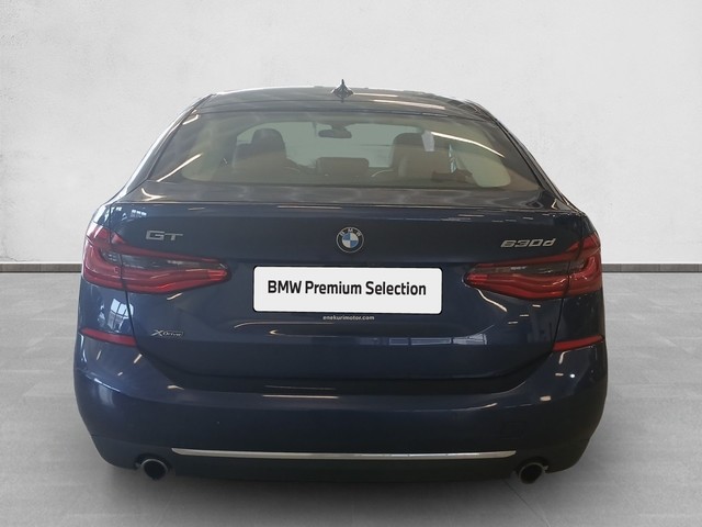 BMW Serie 6 630d Gran Turismo color Azul. Año 2020. 195KW(265CV). Diésel. En concesionario Enekuri Motor de Vizcaya