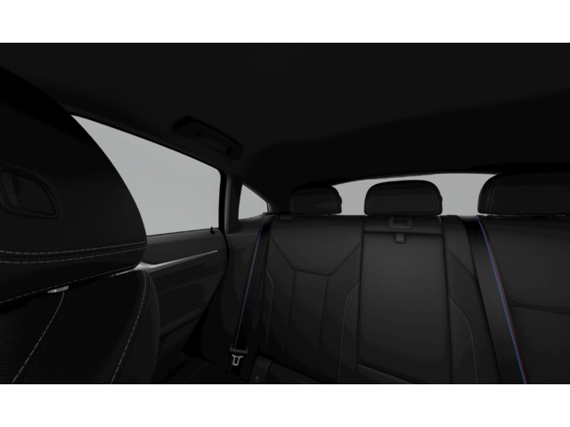 BMW i4 i4 eDrive35 color Azul. Año 2025. 210KW(286CV). Elétrico. En concesionario MCoutinho - Vila Real de Vila Real