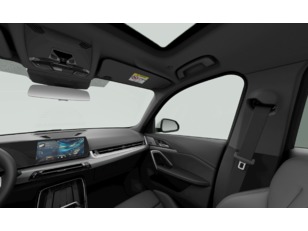 Fotos de BMW iX1 eDrive20 color Blanco. Año 2025. 150KW(204CV). Elétrico. En concesionario MCoutinho - Vila Real de Vila Real