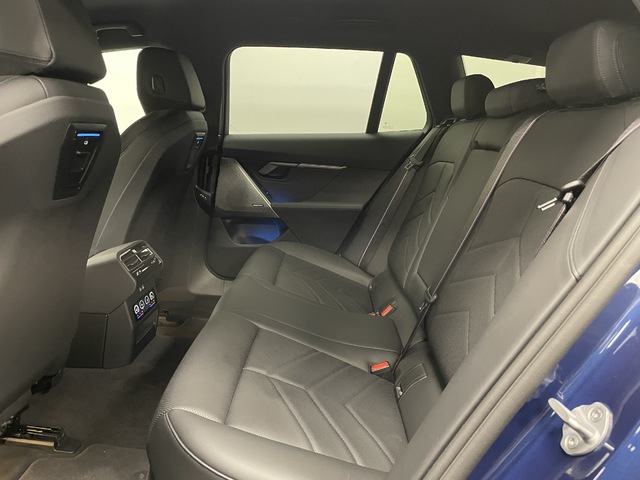 BMW Serie 5 540d Touring color Azul. Año 2025. 223KW(303CV). Diésel. En concesionario Maberauto de Castellón