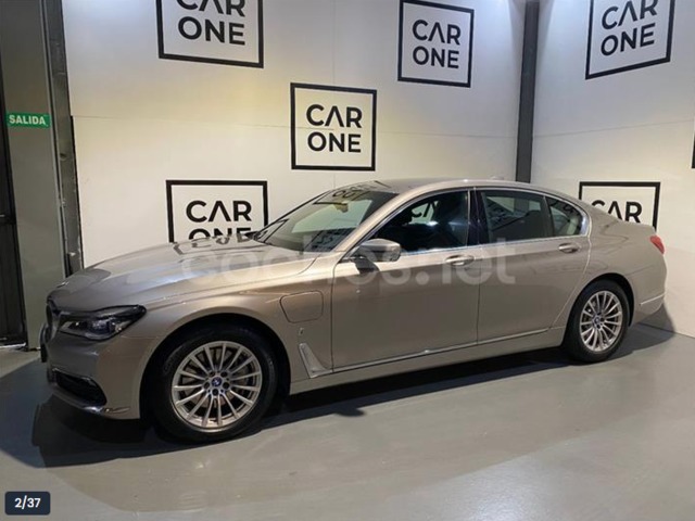 BMW Serie 7 740e iPerformance 240 kW (326 CV)