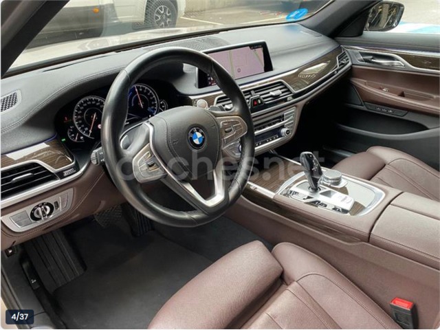 BMW Serie 7 740e iPerformance 240 kW (326 CV)