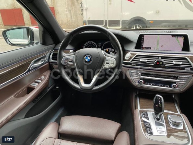 BMW Serie 7 740e iPerformance 240 kW (326 CV)