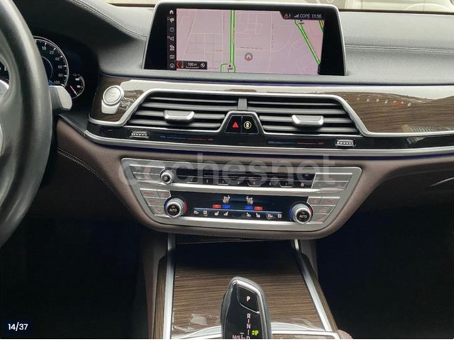 BMW Serie 7 740e iPerformance 240 kW (326 CV)