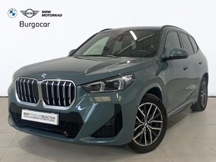 Fotos de BMW X1 xDrive20d color Verde. Año 2024. 120KW(163CV). Diésel. En concesionario Burgocar (Bmw y Mini) de Burgos