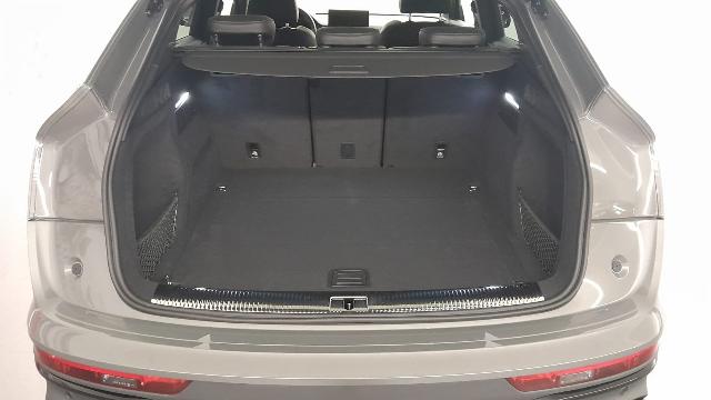 Foto 10 Audi SQ5 Sportback TDI quattro 251 kW (341 CV)