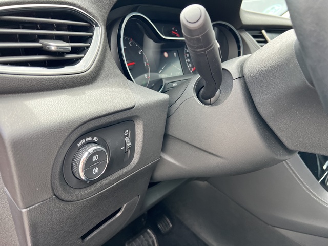 Opel Grandland X 1.2 Turbo Ultimate Auto 96 kW (130 CV)
