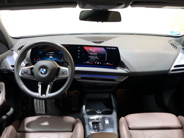 BMW Serie 1 120d color Blanco. Año 2024. 120KW(163CV). Híbrido Electro/Diesel. En concesionario Movilnorte Las Rozas de Madrid